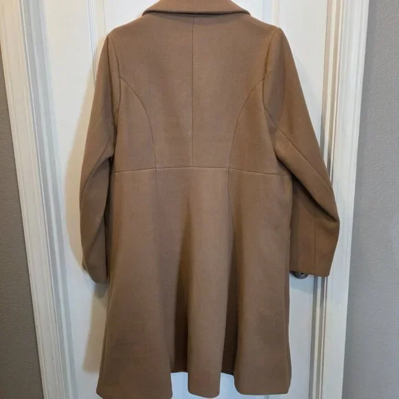 Torrid Camel Faux Fur Collar Fit & Flare Coat – Size 1 - Picture 5 of 9